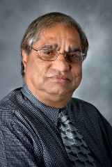 
																			Dr. Daljeet R Singh, MD
																	